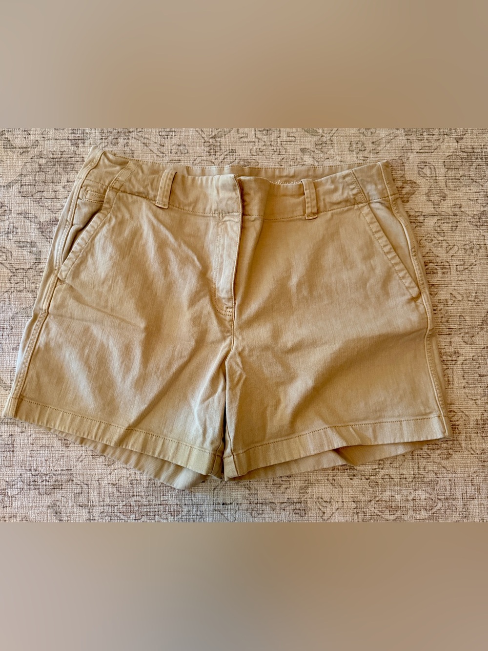 Vineyard Vines herringbone Tan Women’s Bermuda Shorts